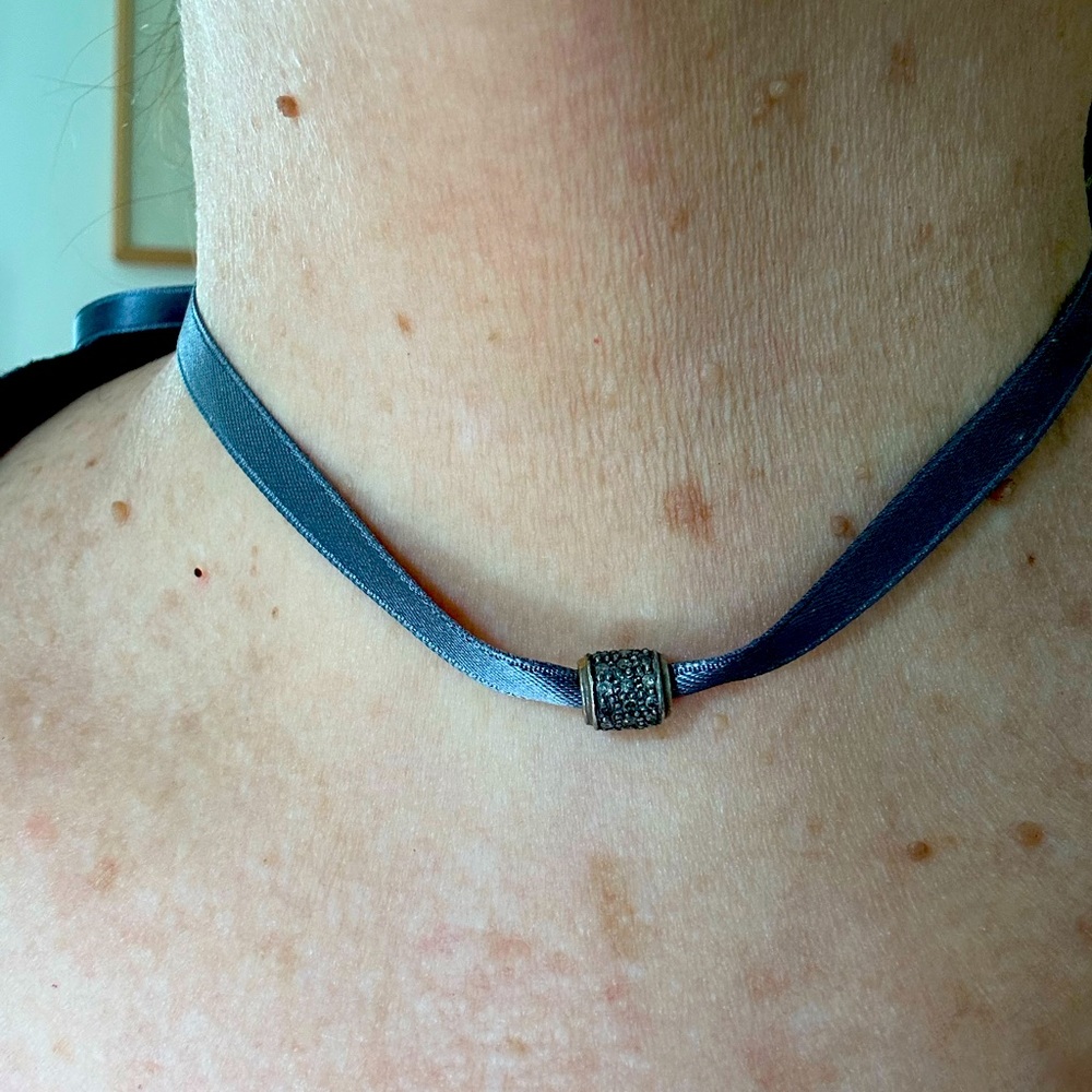 Devon Paige McCleary Pendant Bead. Can be added to an existing chain/ribbon. Pic